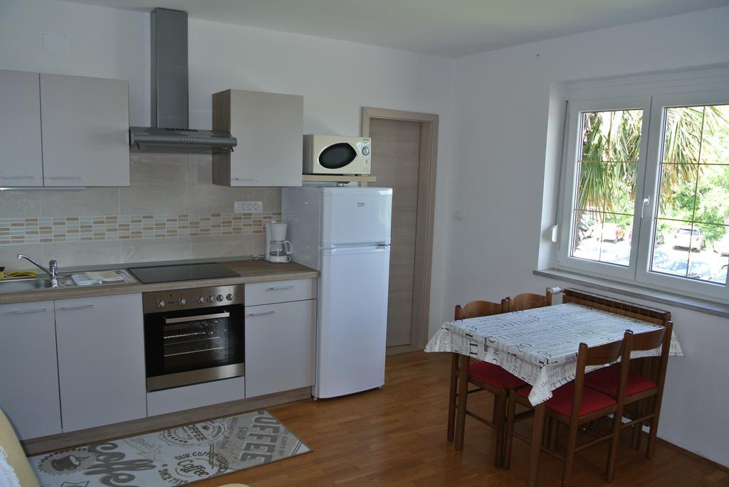 Apartmaji Nika Izola